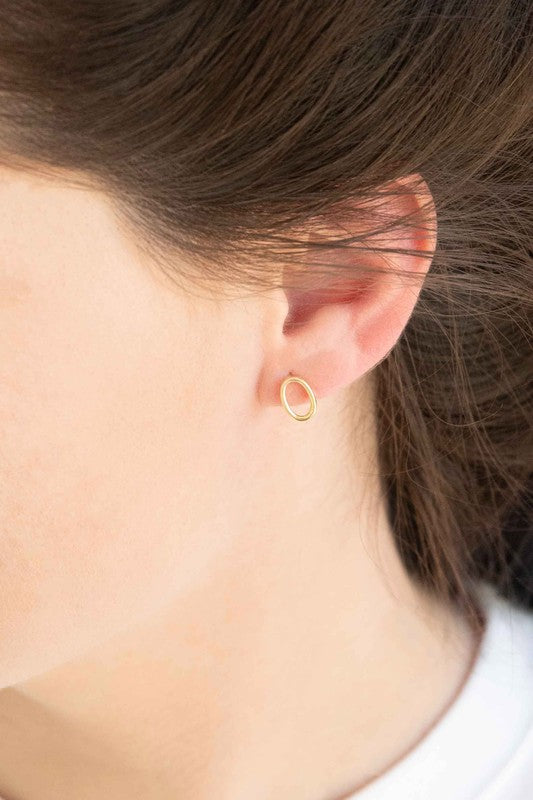 Oval Outline Earrings