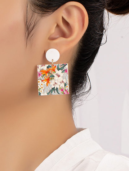 Square lily flower drop earrings