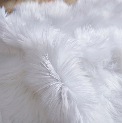 "Luxury Decorative" Hand Tufted Faux Fur Sheepskin Area Rug