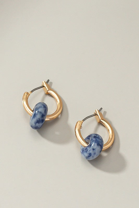 Mini hoop earrings with donut shape natural stone