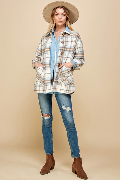 PLAID BUTTON DOWN SHACKET WITH TWO POCKET