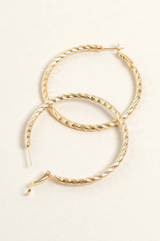 M-14K Gold Dipped Twisted Omega Closure Hoops