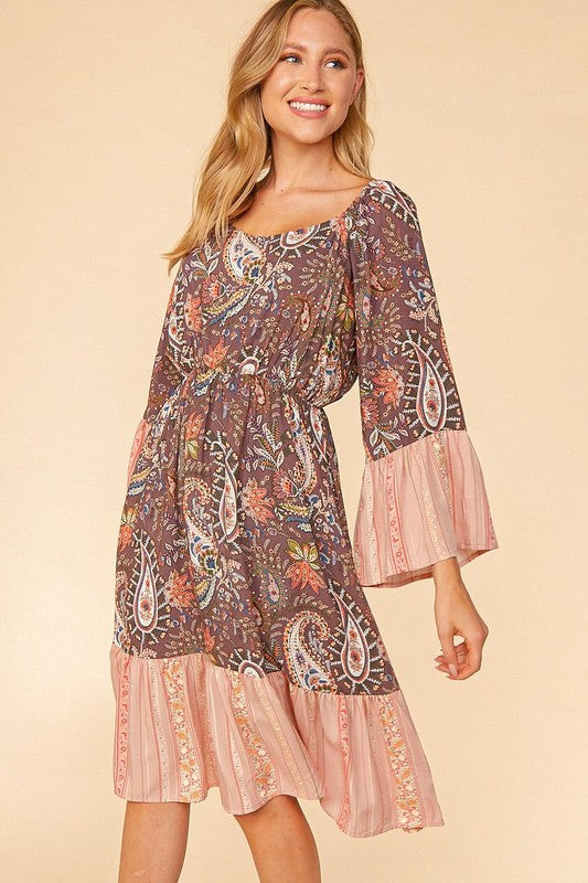 ETHNIC PAISLEY COLOR BLOCK BELL SLEEVE DRESS