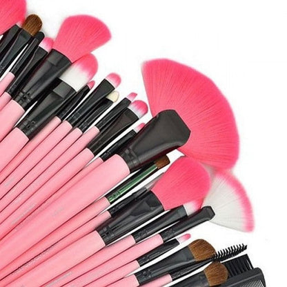 Beauty Business 24 Pc High Quality Makeup Brush set by VistaShops