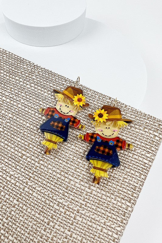 SCARECROW ACRYLIC PRINTING HOOK EARRINGS