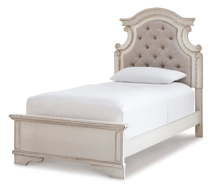 Ashley Realyn Cream White Casual Twin Panel Bed B743B13
