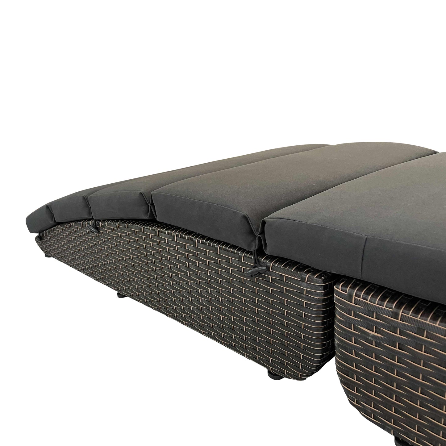 Alameda Indoor/Outdoor Patio Wicker Sunbed with Dark Grey Polyester Cushion