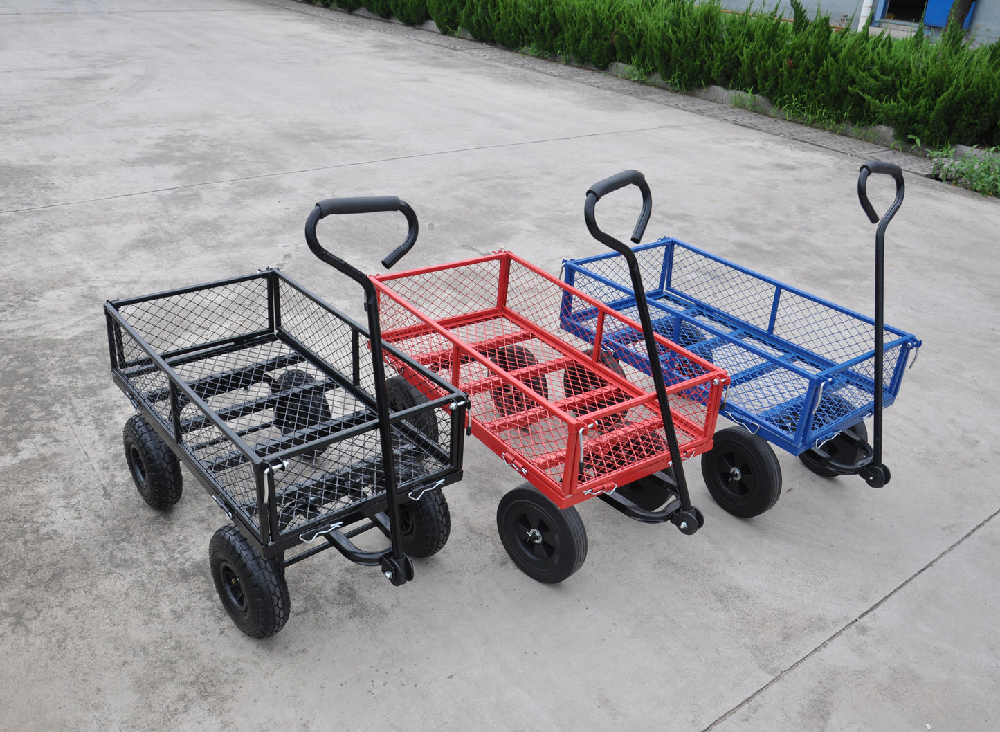 Wagon Cart Garden cart trucks make it easier to transport firewood TC1840BKG