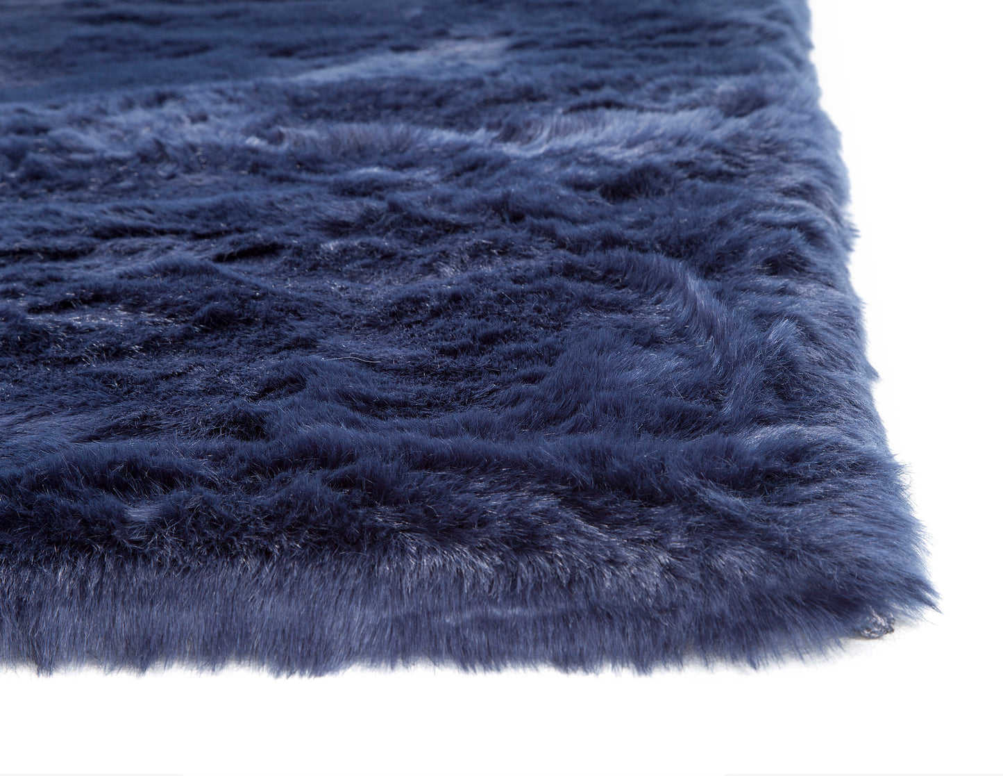 Saphire Faux Fur Area Rug 5x8