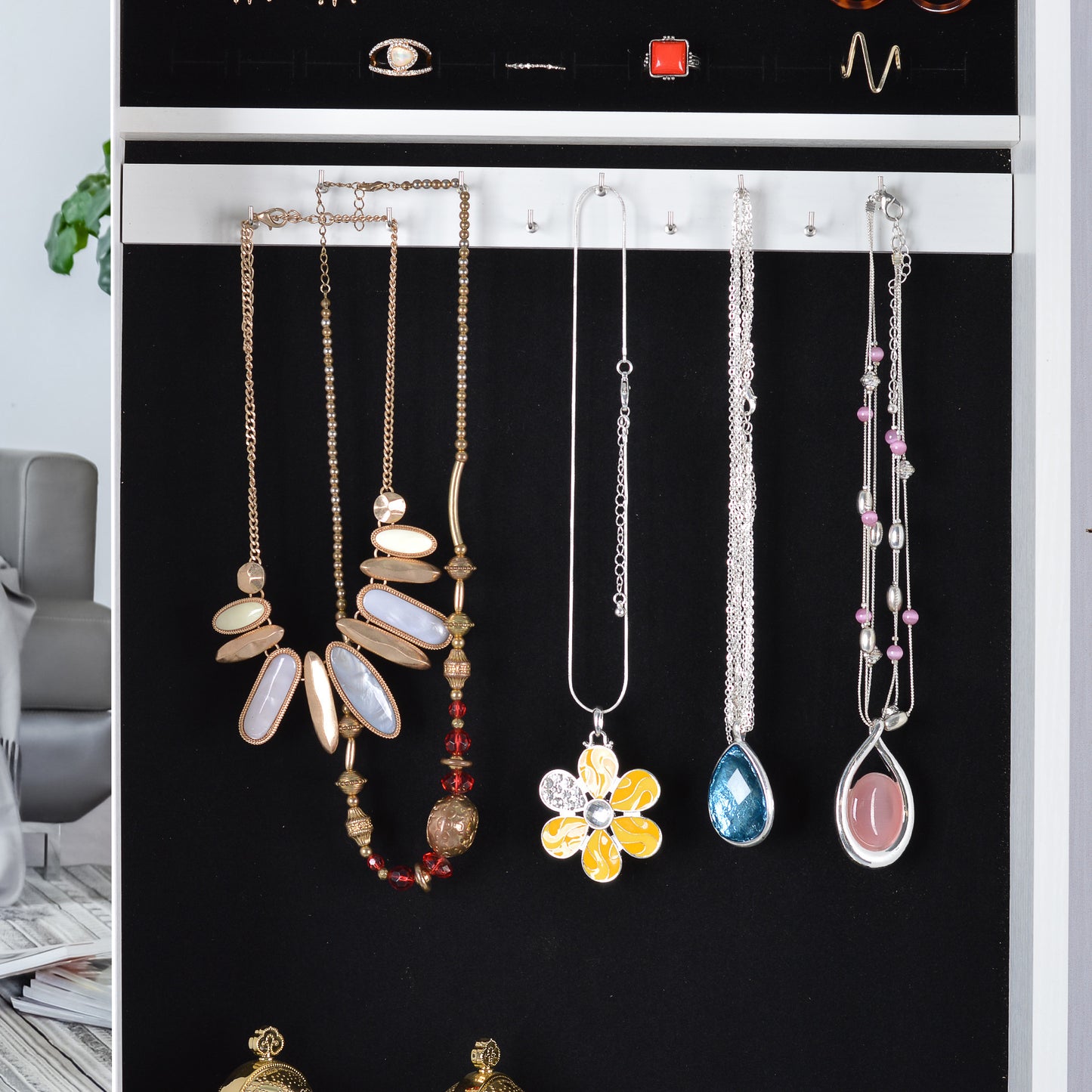 Full Mirror Jewelry Storage Cabinet With with Slide Rail Can Be Hung On The Door Or Wall