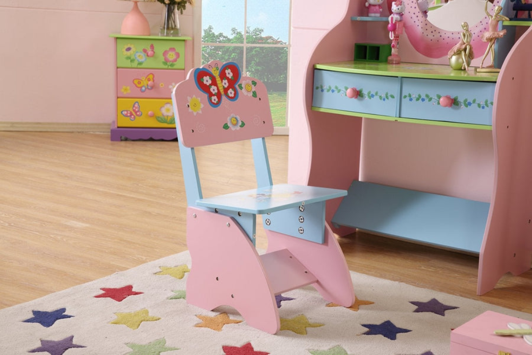 Kids Funnel Olivia the Fairy Girl‘s Dressing Table with Chair