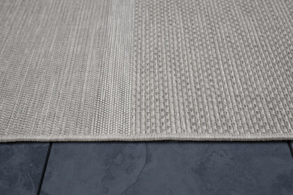 Sands Sand, Neutral Indoor / Outdoor Polypropylene Area Rug 5x8