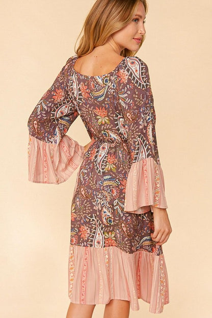 ETHNIC PAISLEY COLOR BLOCK BELL SLEEVE DRESS