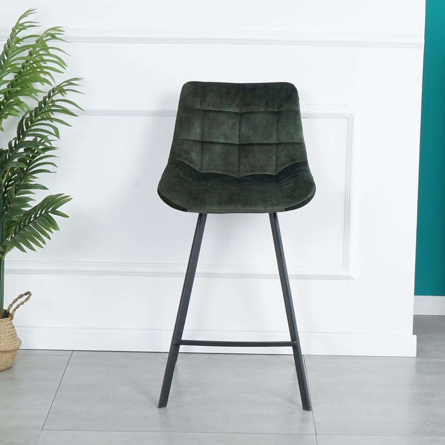 Modern Design Comfortable Nordic Metal Stool Modern Iron High Counter Leisure Bar Chair Green(set of 2)