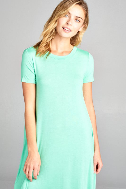 SOLID SWING SHORT SLEEVE DRESS