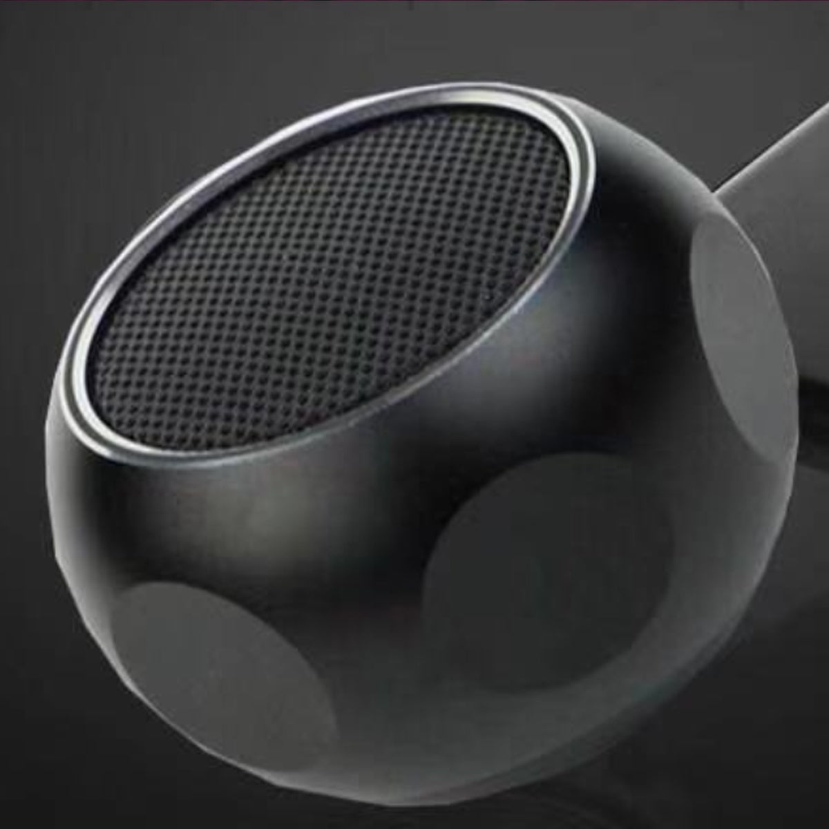 Big Sound Mini Speakers In 5 Colors by VistaShops