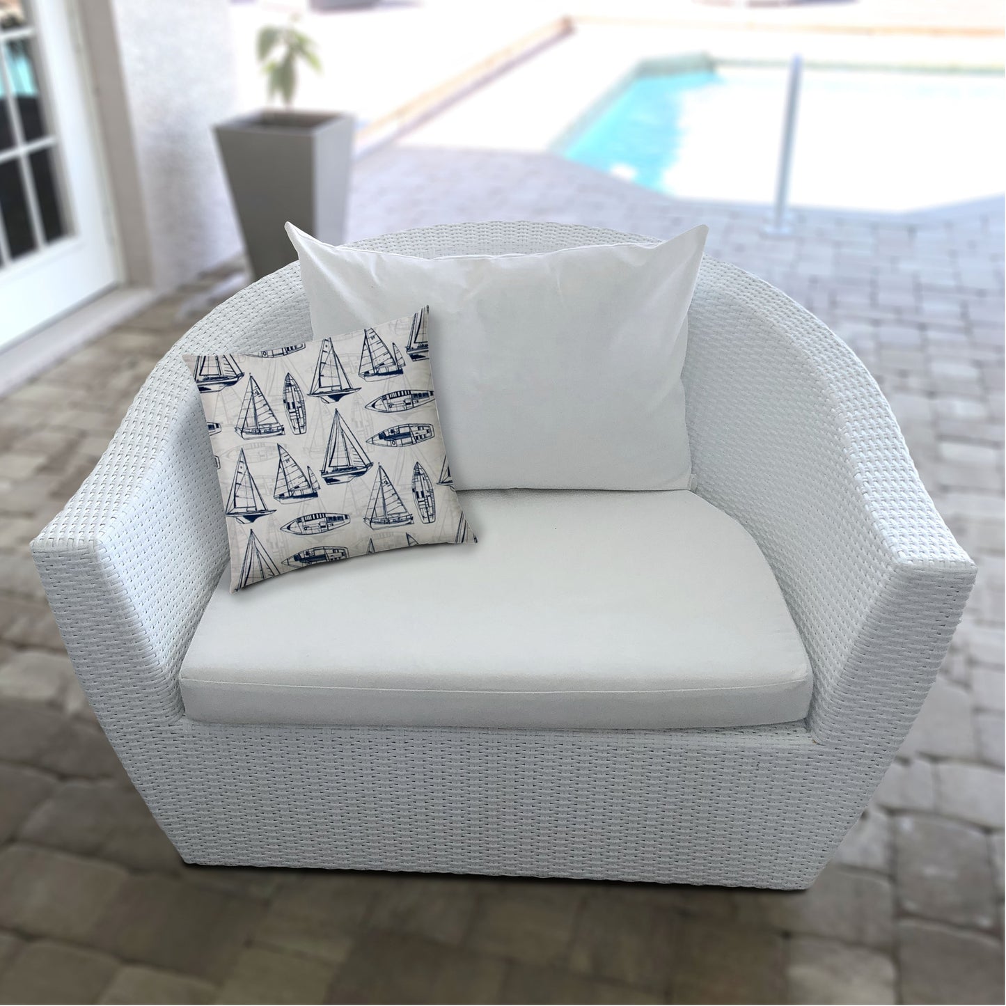 RUMMY Navy Indoor/Outdoor Pillow - Sewn Closure