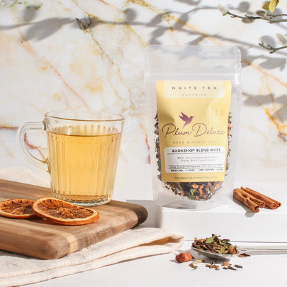 Bookshop Blend White Tea (Cinnamon / Black Currant) by Plum Deluxe Tea