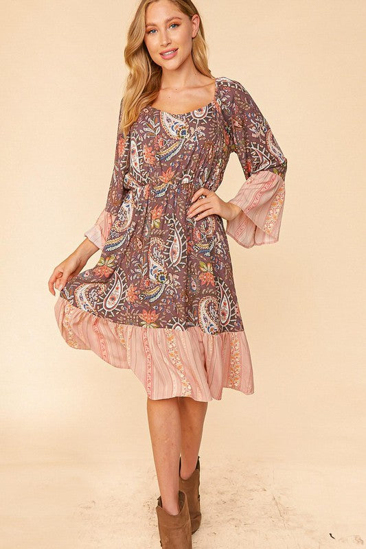 ETHNIC PAISLEY COLOR BLOCK BELL SLEEVE DRESS