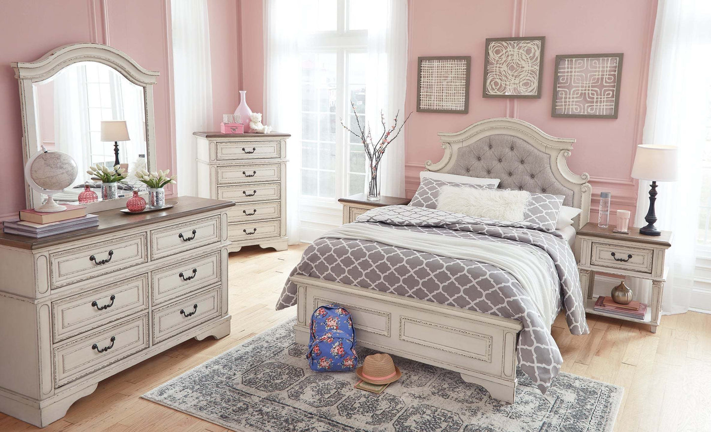 Ashley Realyn Cream White Casual Full Panel Bed B743B14