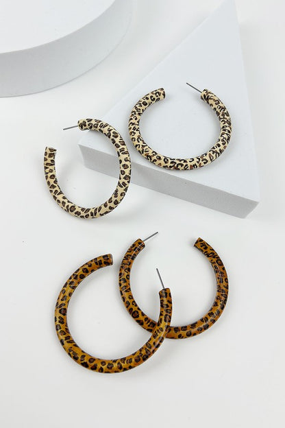 LEOPARD WOOD HOOP EARRINGS