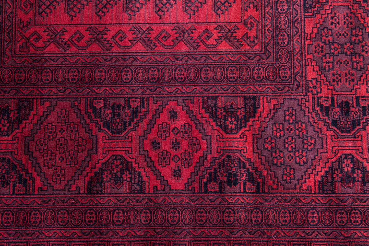 Alastair Red and Black Viscose Area Rug 4x6