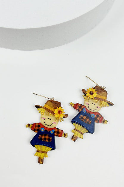 SCARECROW ACRYLIC PRINTING HOOK EARRINGS