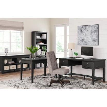 Ashley Beckincreek 48" Traditional Home Office Desk H778-10