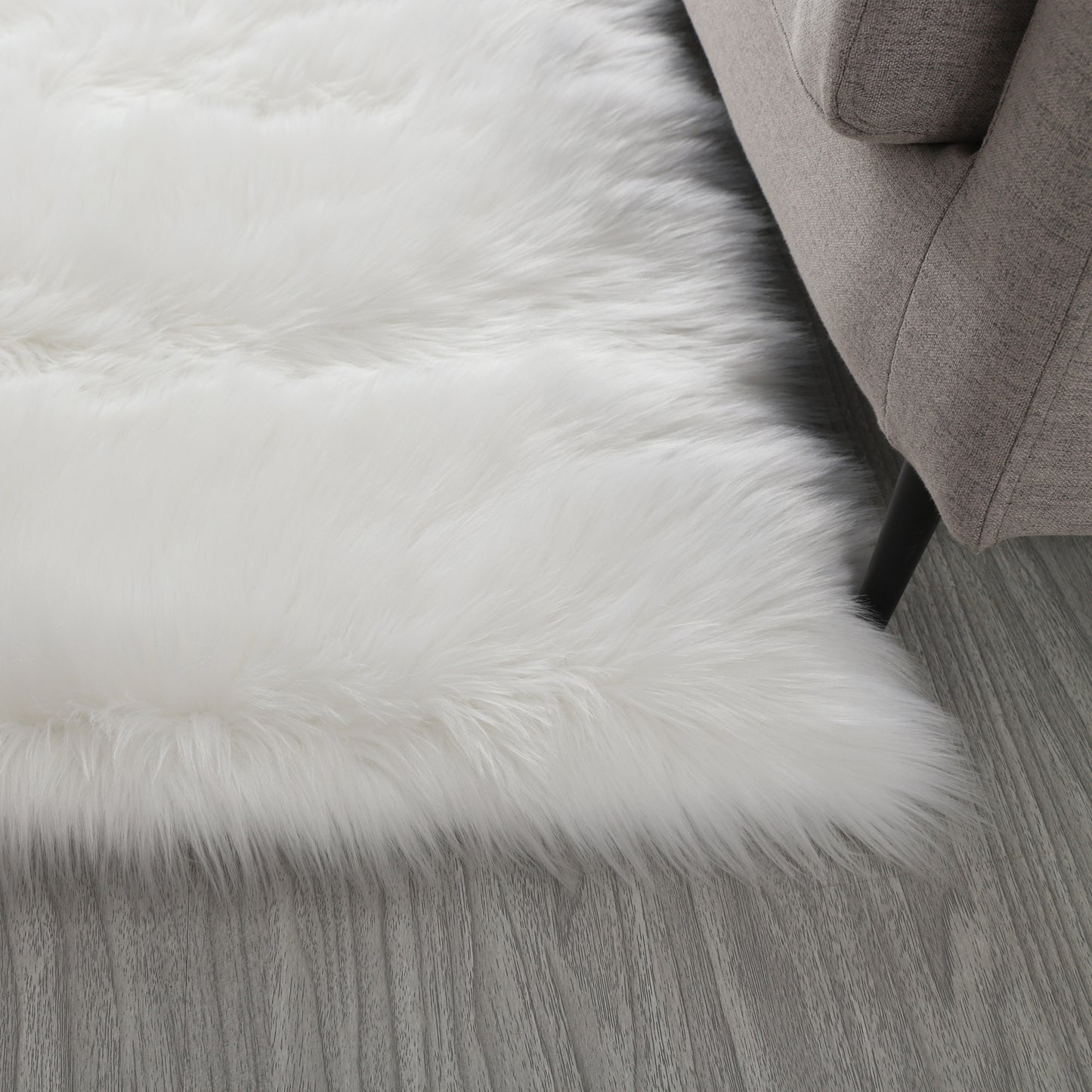 "Cozy Collection" Ultra Soft Fluffy Faux Fur Sheepskin Area Rug