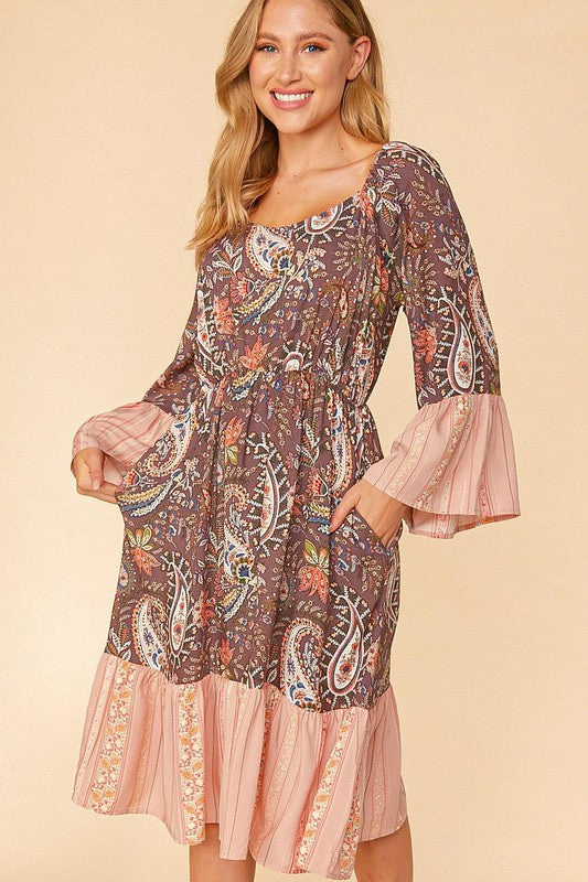 ETHNIC PAISLEY COLOR BLOCK BELL SLEEVE DRESS