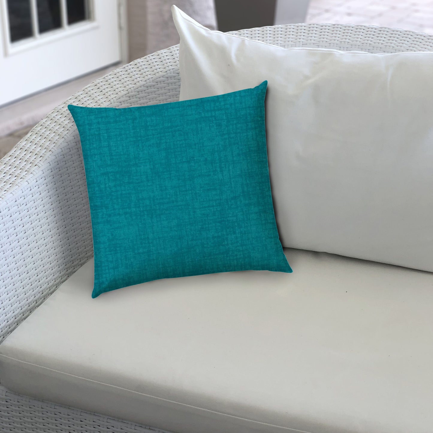 WEAVE Aqua Jumbo Indoor/Outdoor - Zippered Pillow Cover