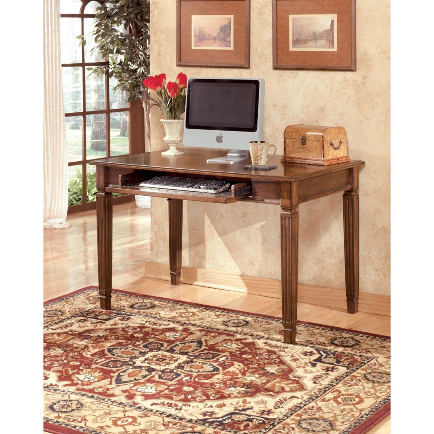 Ashley Hamlyn 48" Traditional Home Office Desk H527-10