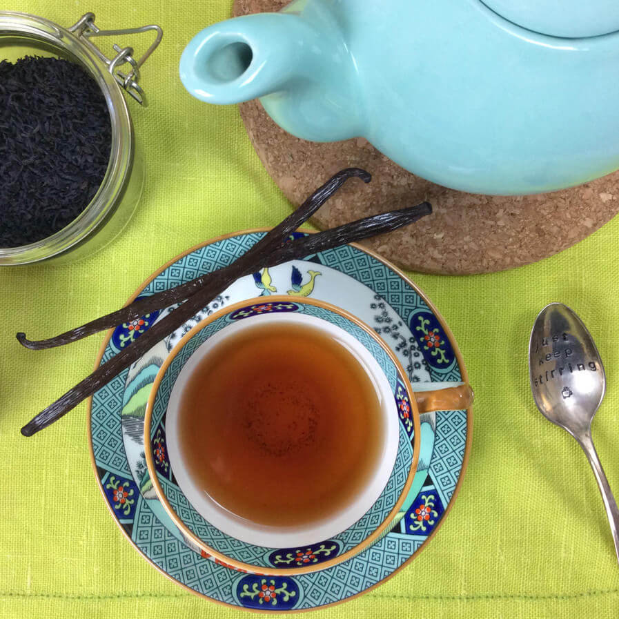 Housewarming Blend Black Tea (Vanilla Creme Brulee) by Plum Deluxe Tea