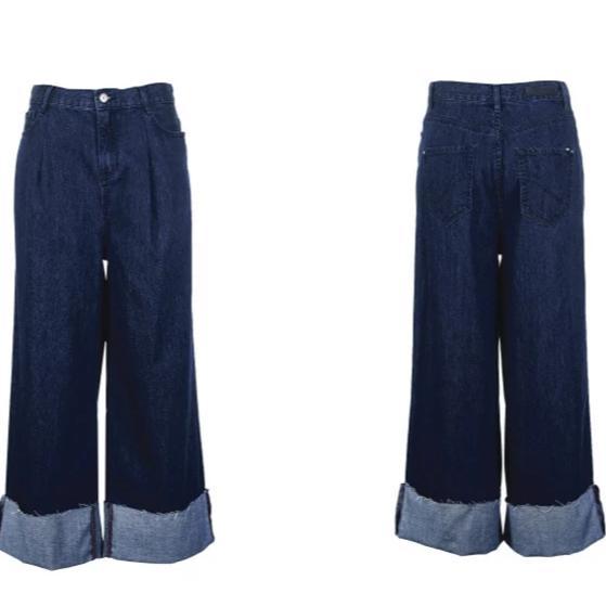 Retro Wide Leg Jeans by White Market