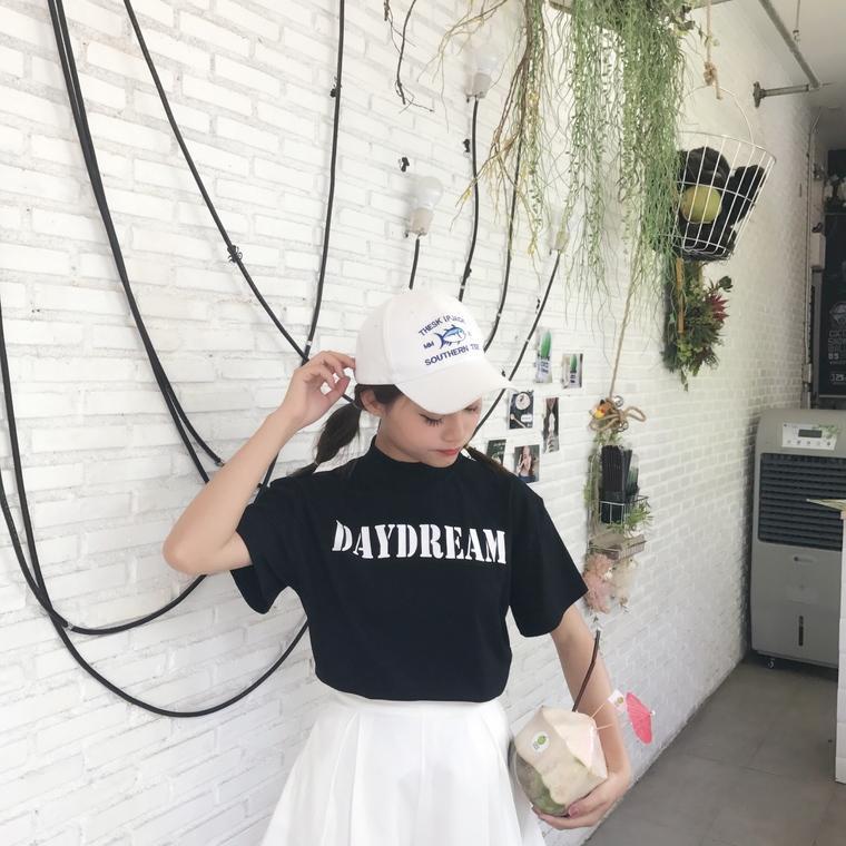 "Day Dream" Tee by White Market