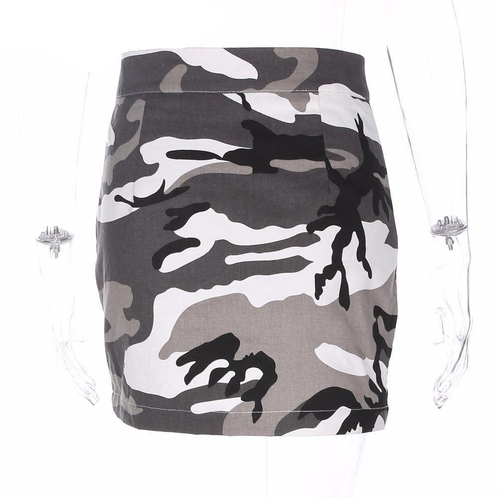 Zip Up Camo Skirt by White Market